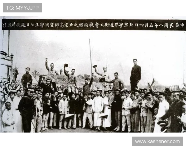 大卫十五年前的今天启程谱写命运转折新篇章 大卫十五年前的今天启程谱写命运转折新篇章