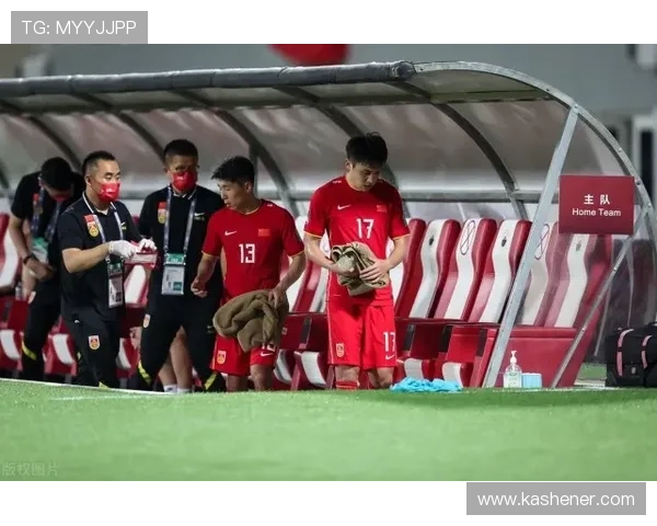 张伯霖上演大四喜国少队大胜对手马德兴盛赞球队展现强劲进攻火力 张伯霖上演大四喜国少队大胜对手马德兴盛赞球队展现强劲进攻火力